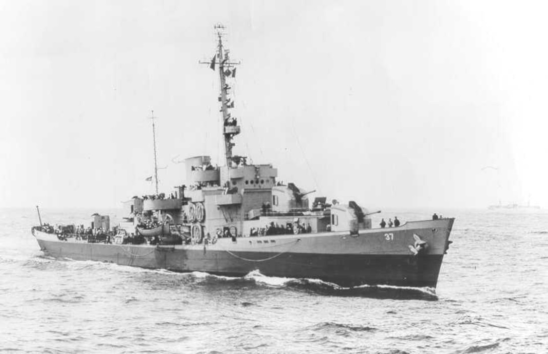 A scan of a photo of USCGC Taney