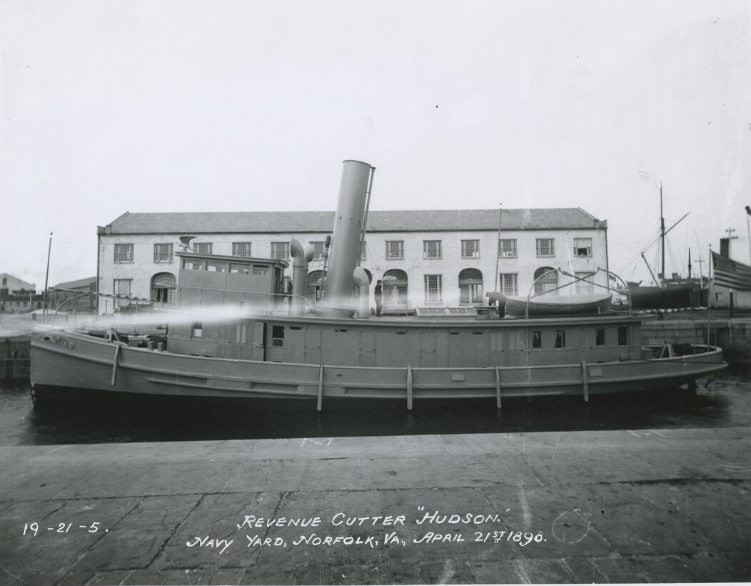A scan of a photograph of the Revenue Cutter HUDSON