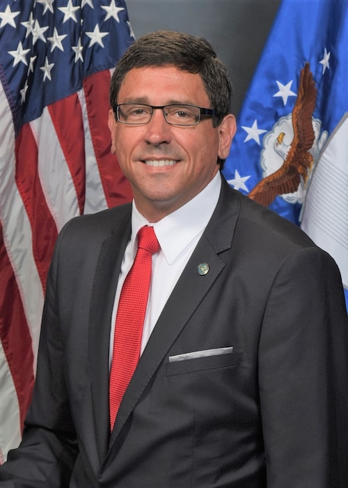This is the official portrait of Troyce R. Gunter.