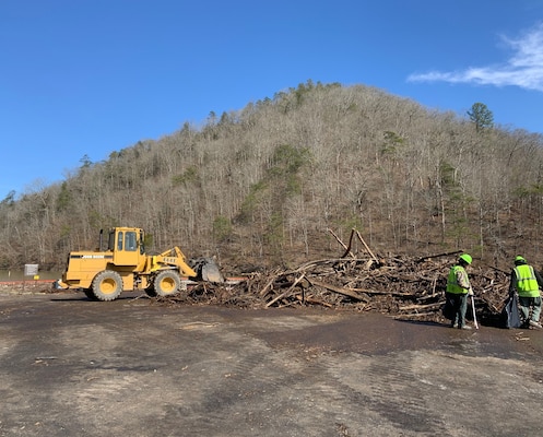 Fishtrap Lake Cleanup Continues