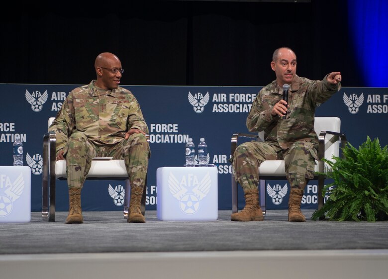 Gen. Jeff Harrigian, U.S. Air Forces in Europe and Air Forces Africa commander, points to an Air Warfare Symposium attendee giving a verbal affirmation as Harrigian discusses the emerging concept of Joint All-Domain Command and Control in Orlando, Florida, Feb. 27, 2020. JADC2 is a system that uses data, machine learning and state-of-the art software to seamlessly link 