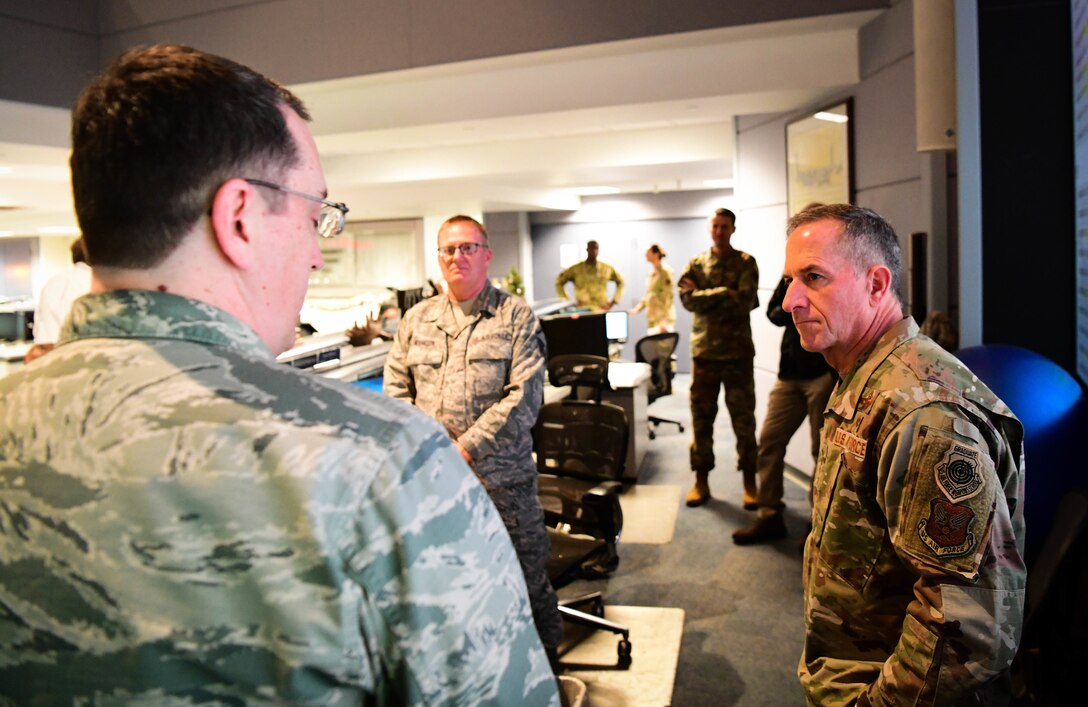 CSAF visits 618th AOC Airmen