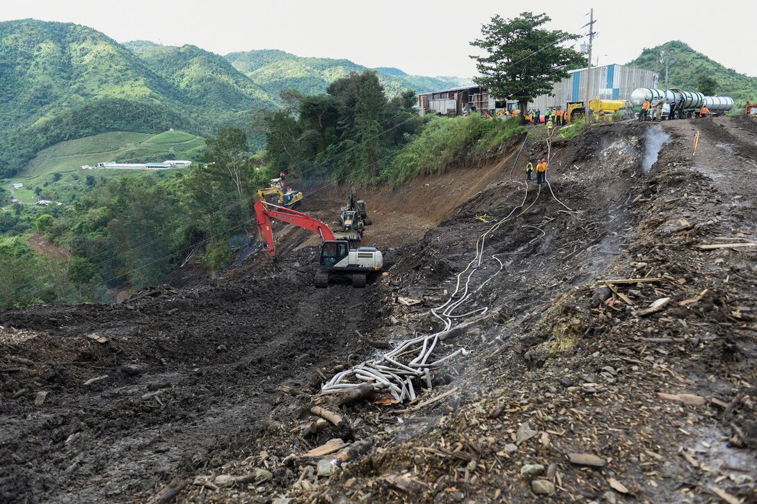 Puerto Rico Air National Guard assists Cayey debris fire