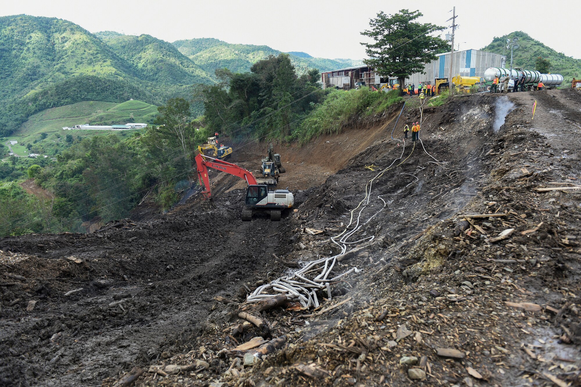 Puerto Rico Air National Guard assists Cayey debris fire