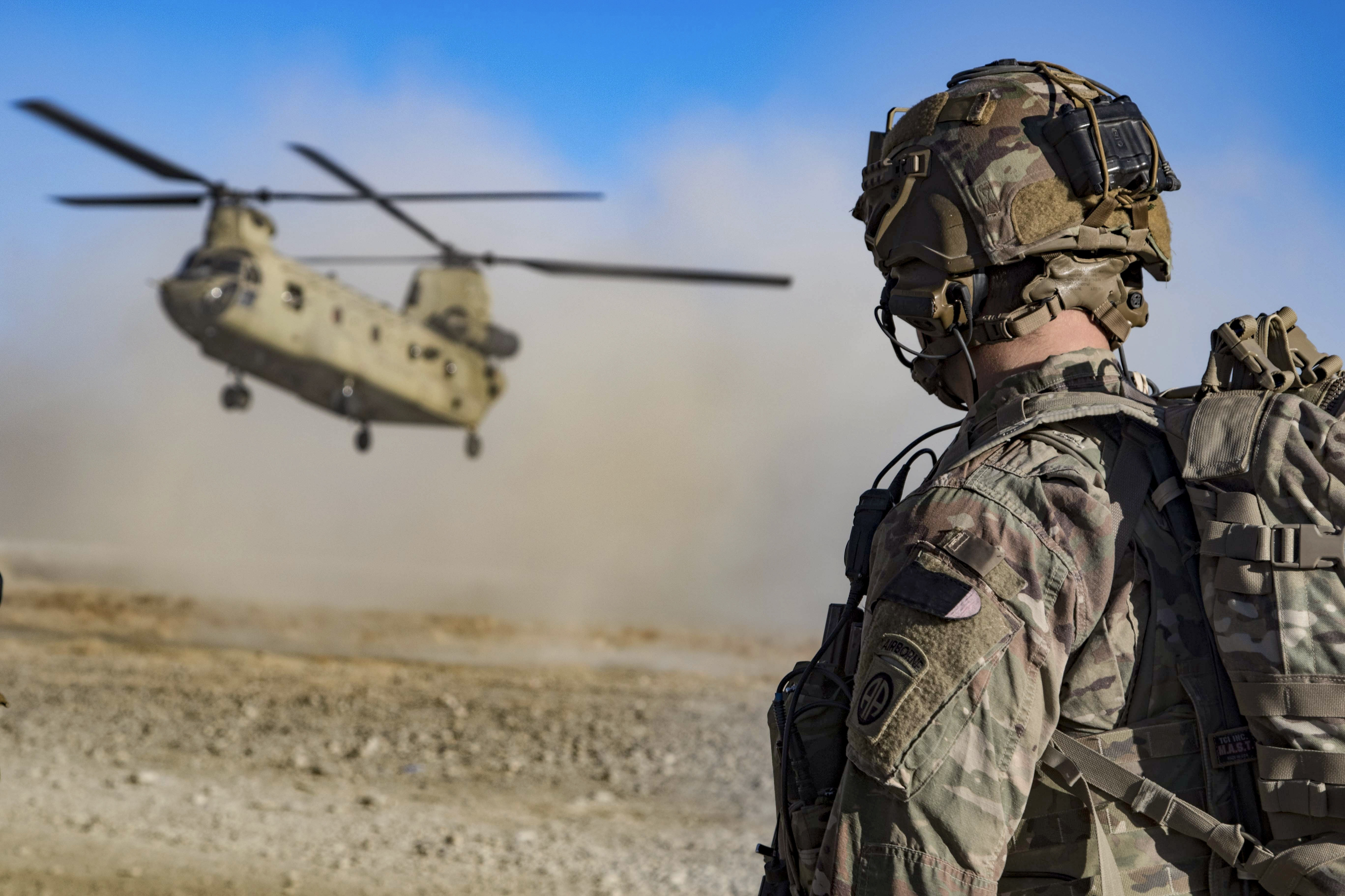 Американские военные афганистан. НАТО В Афганистане. Армия США. Американские военные. Американские войска.