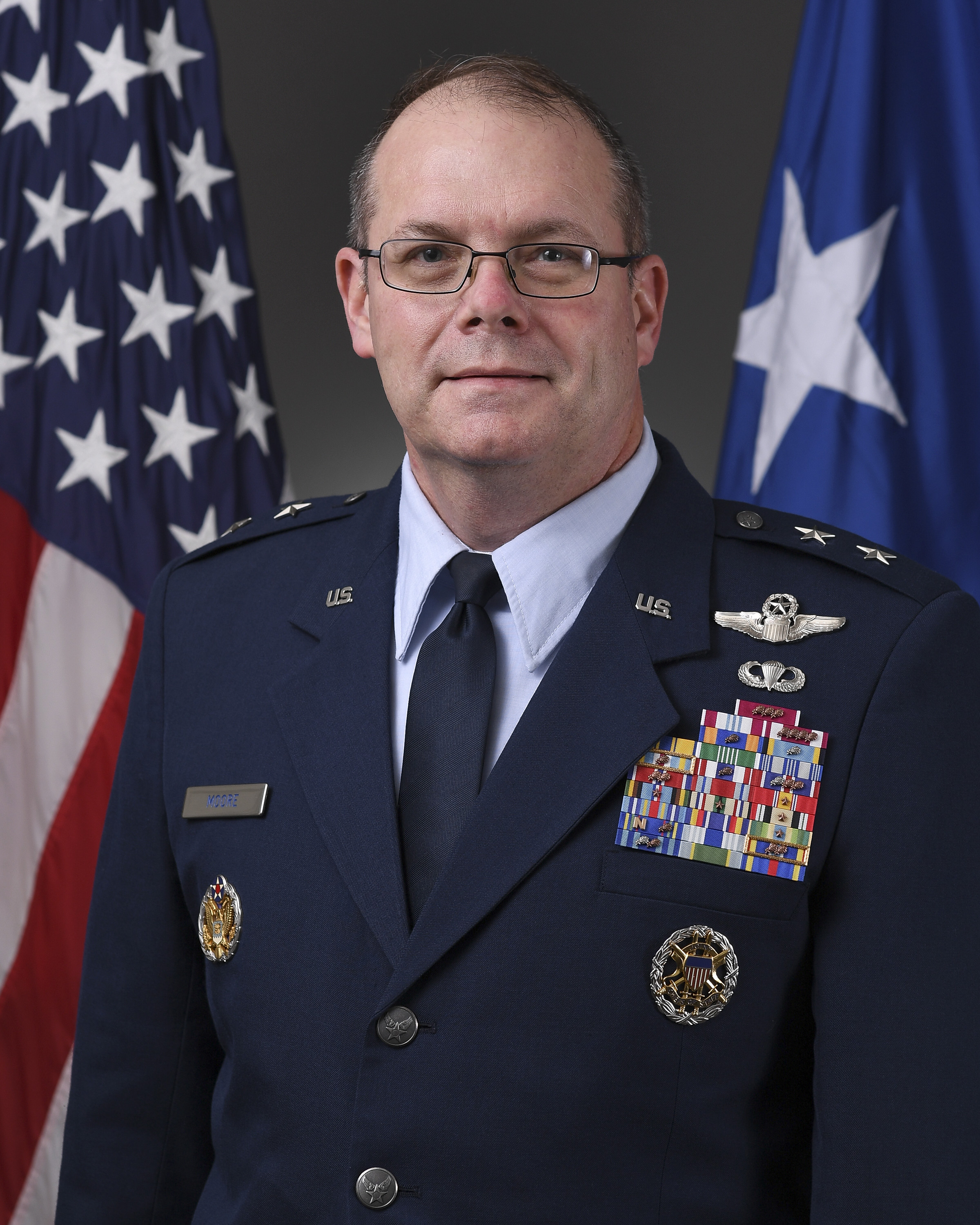 Major General Richard G Moore Jr U S Air Force Biography Display