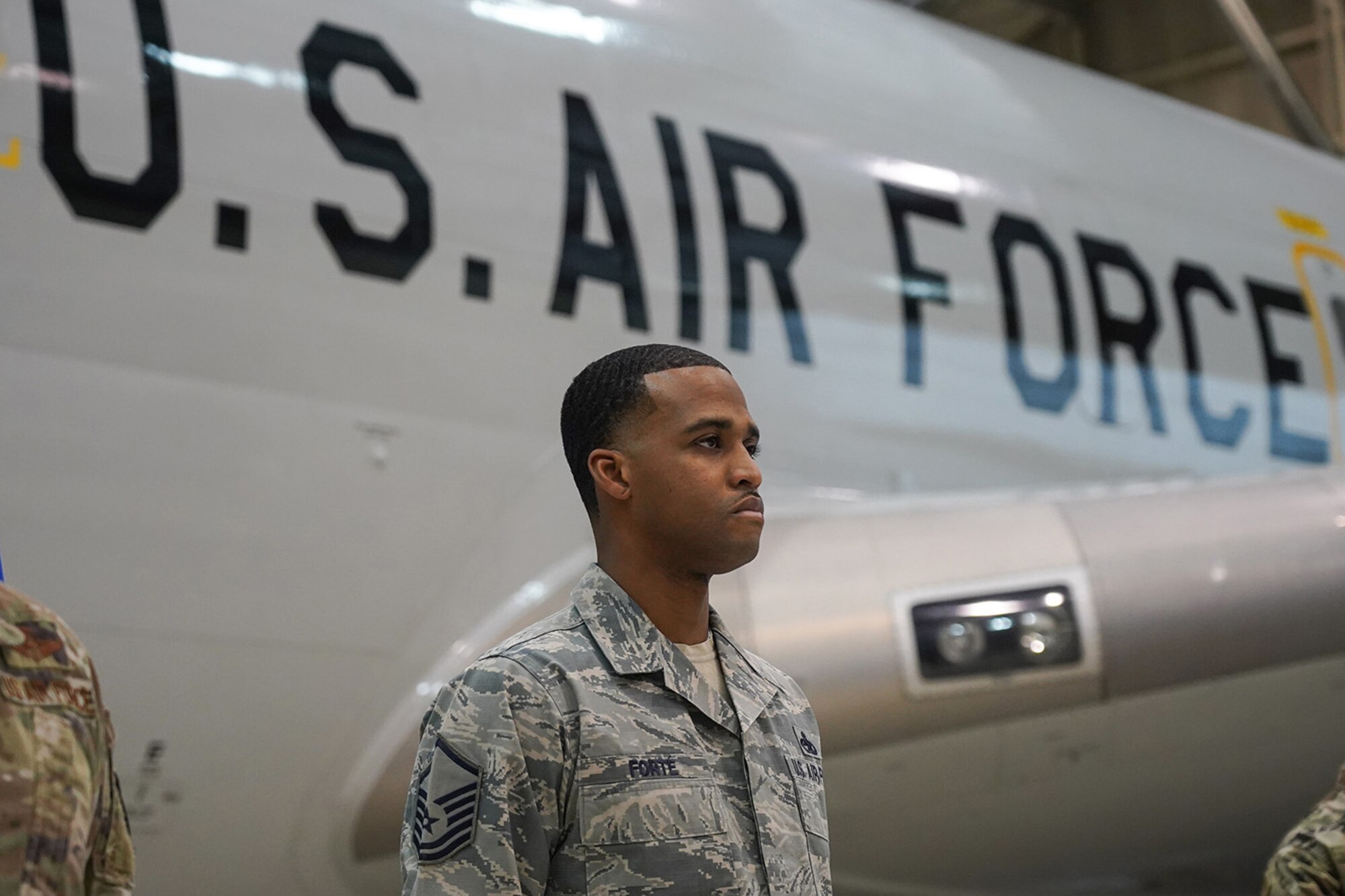 Air Force Master Sgt. Jehu Forte, assigned to the 703rd Aircraft Maintenance Squadron, is awarded the Bronze Star Medal for meritorious service.