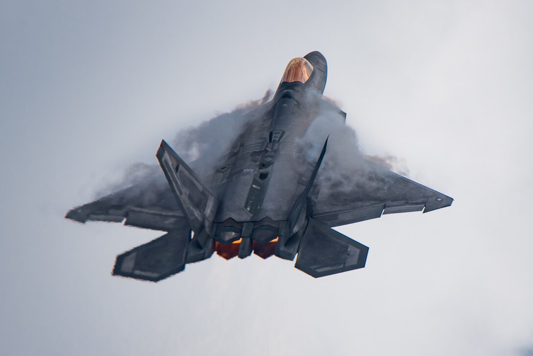 U.S. Air Force Maj. Paul Lopez, F-22 Demo Team commander, flies a a demonstration during the Chicago Air and Water Show Aug. 17, 2019.