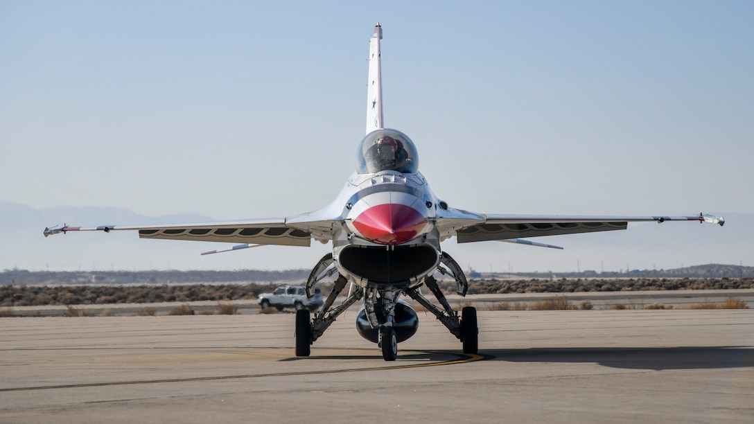 Air Force Thunderbird jet #8, flown by Maj. Jason Markzon, taxis at Edwards Air Force Base, California, Jan. 16. Markzon, the advance pilot and narrator for the Thunderbirds Flight Demonstration Squadron, visited Edwards to conduct a site survey and plane-side press conference ahead of their participation with the 2020 Aerospace Valley Air Show, Oct. 10-11. (Air Force photo by Giancarlo Casem)