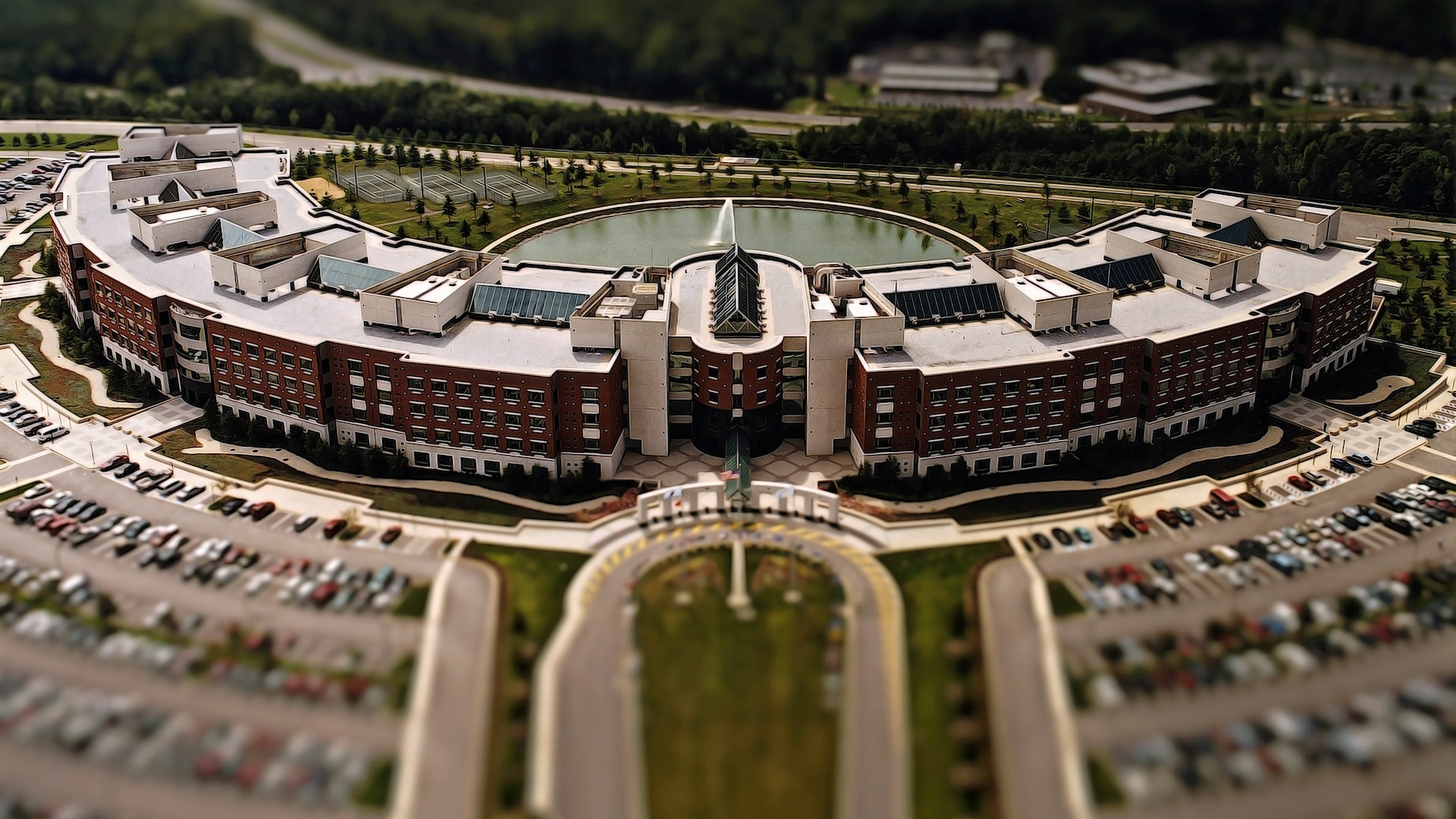 Aerial photo of the McNamara Headquarters Complex and parking lot at Fort Belvoir, Virginia.