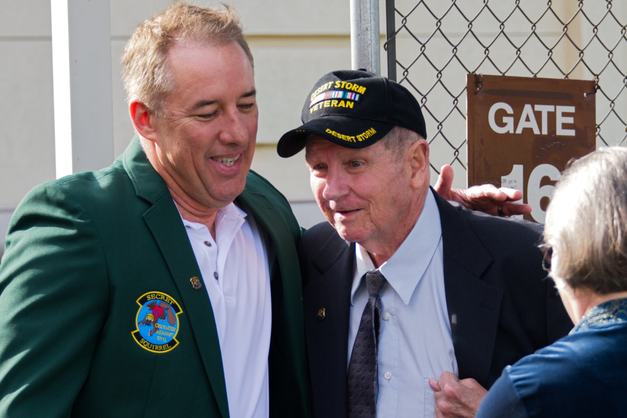 Photo of Col. Kirkpatrick with arm around William Weller