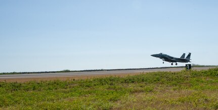 F-22 Raptor with the Hawaii-based 199th and 19th Fighter Squadrons takes off on Joint Base Pearl Harbor-Hickam during Sentry Aloha 20-1 exercise, Jan. 21, 2020.