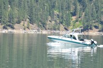 dworshak reservoir with boat