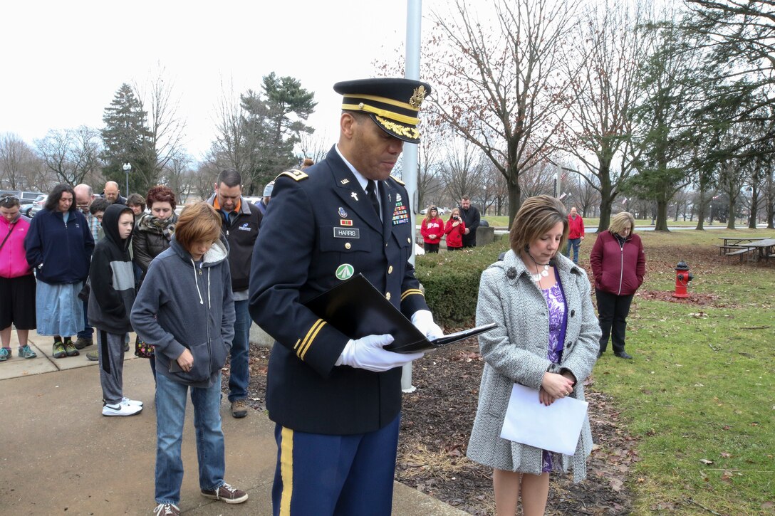 Wreath laying honors President McKinley