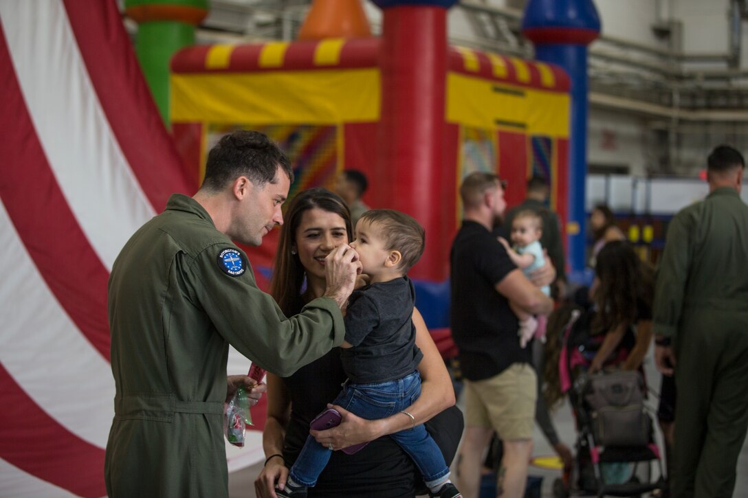 U.S. Marines attached to 11th Marine Expeditionary Unit (MEU) return home and are welcomed by friends and family on Marine Corps Air Station (MCAS) Yuma, Ariz.,  Nov 24, 2019.