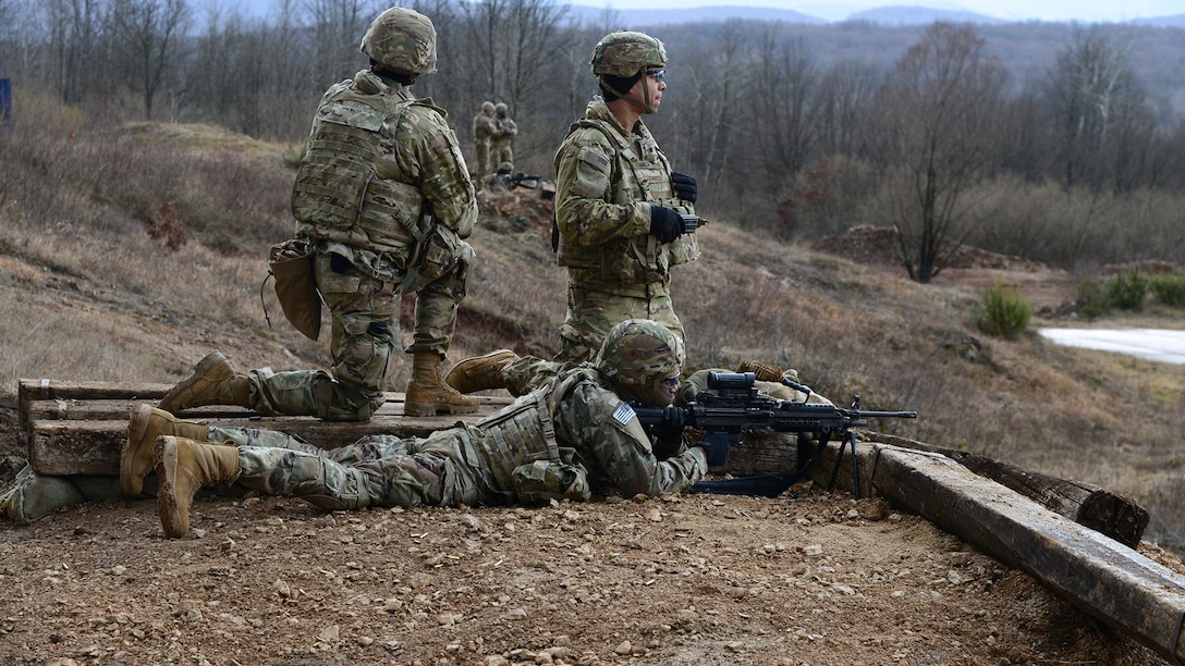 173rd Airborne Brigade weapons qualification in Croatia