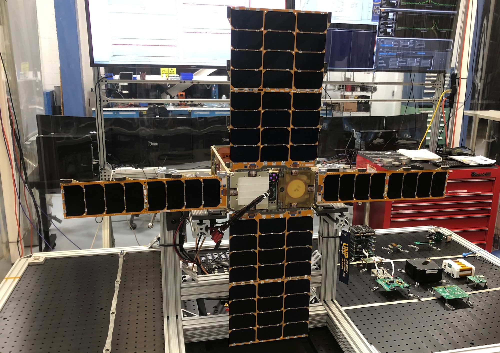 The Very Low Frequency Propagation Mapper with solar panels deployed, at the Air Force Research Laboratory on Kirtland Air Force Base N.M. Jan. 29, 2020. The VPM will be released from the International Space Station at 9:15 a.m. EST, Jan. 31 2020.  The release can be viewed on NASA TV at https:///www.nasa. (U.S. Air Force photo courtesy of Air Force Research Laboratory)