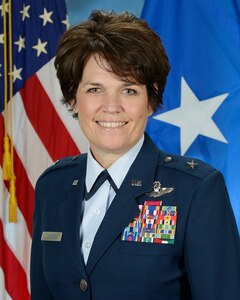 Bio Photo for Brigadier General Laurie M. Farris