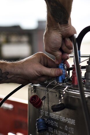 T-38 Talon mechanic works on aircraft