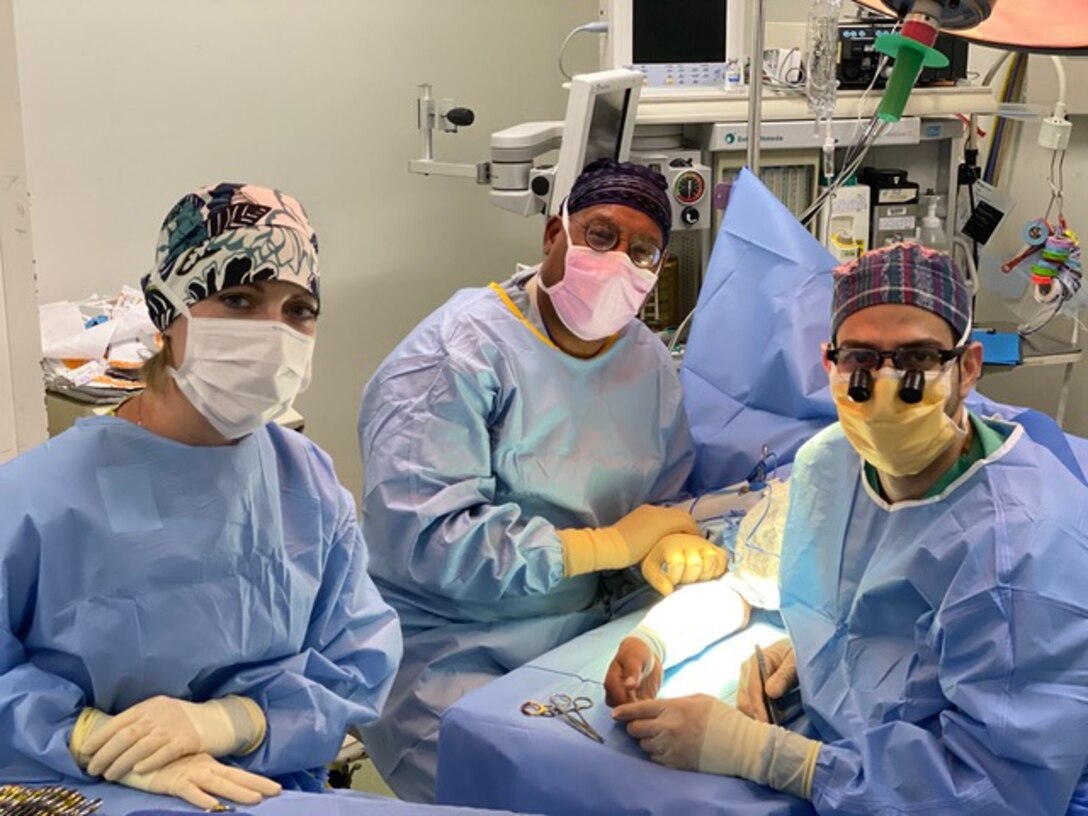 Dr. Pirela-Cruz was awarded a Humanitarian Award by the American Association for Hand Surgery. In a 12-day medical mission trip to developing countries, more than 50 children in Guatemala recently received free hand surgery. Dr. Pirela-Cruz and the Guatemala Healing Hands Foundation (which includes medical students and residents) screened nearly 125 patients for surgery and conducted 53 operations in just five days; some children underwent more than one procedure.