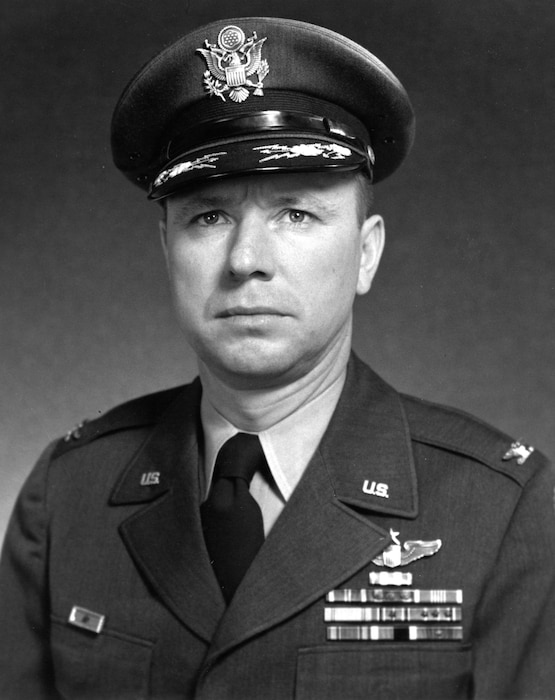 This is the official portrait of Brig. Gen. Howard W. Moore.