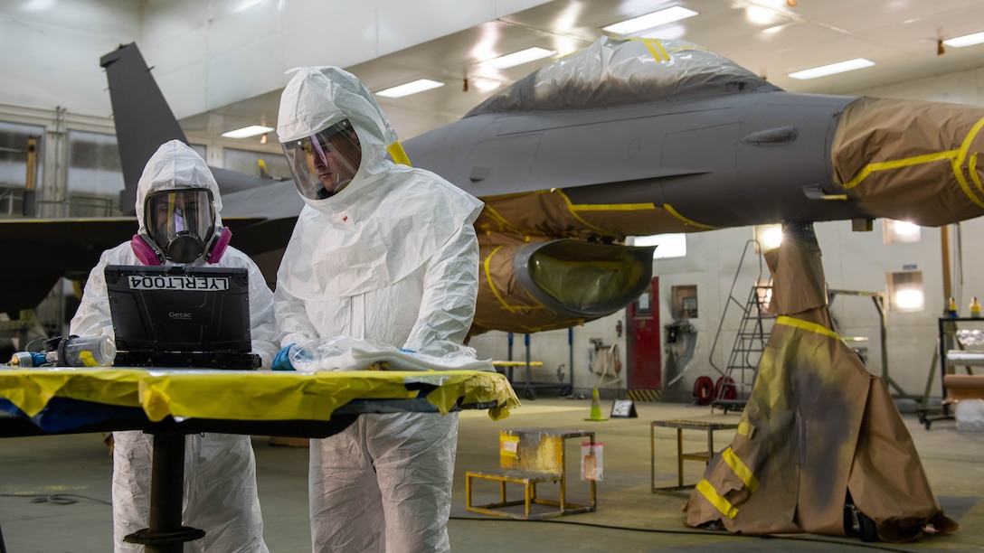 Luke changes F-16 paint scheme to single color