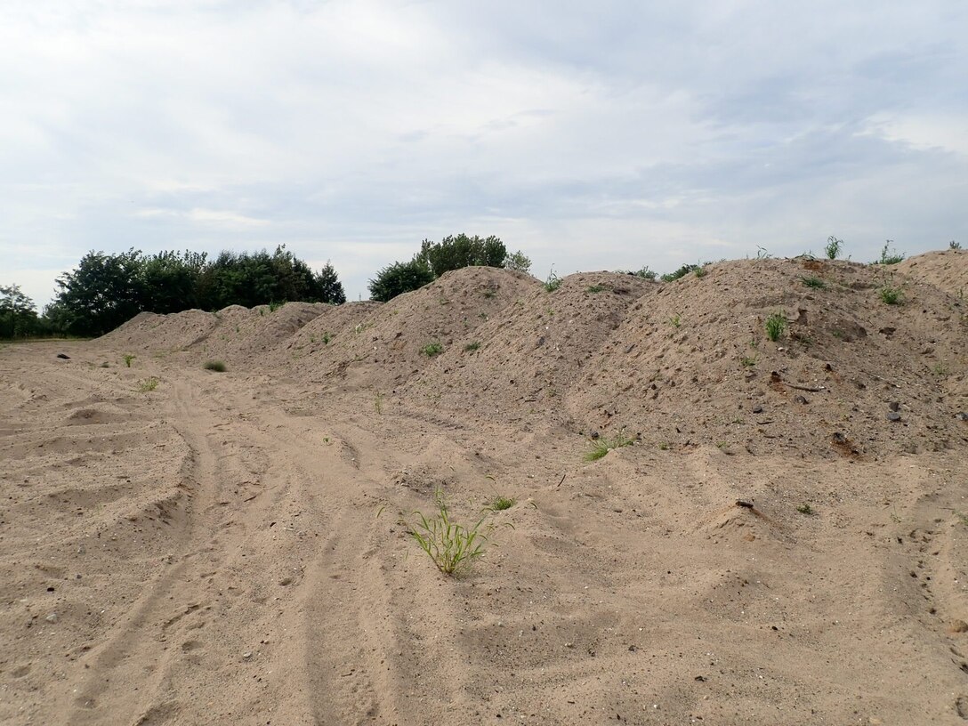 Capacity of the previously used dredged material placement site for the Bull's Island and Milliken Creek area on the Illinois Waterway is nearing capacity due to the need for regular dredging in the area.