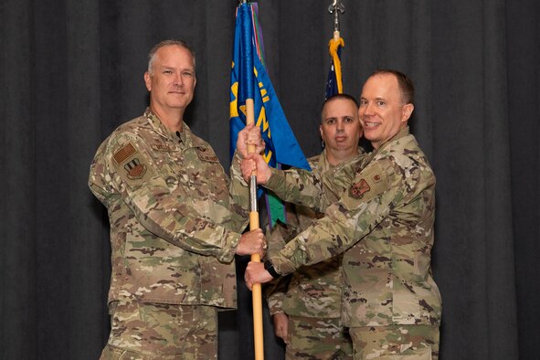 2nd MSG welcomes new commander