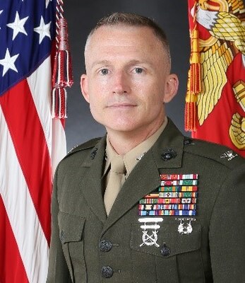 Commanding Officer, 25th Marine Regiment