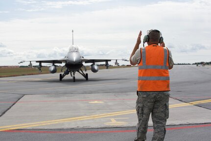 A U.S. Air National Guard F-16 assigned to D.C. Air National Guard during training in low surface attack tactics and low altitude navigation at Wheeler Sack Army Airfield at Fort Drum, New York.