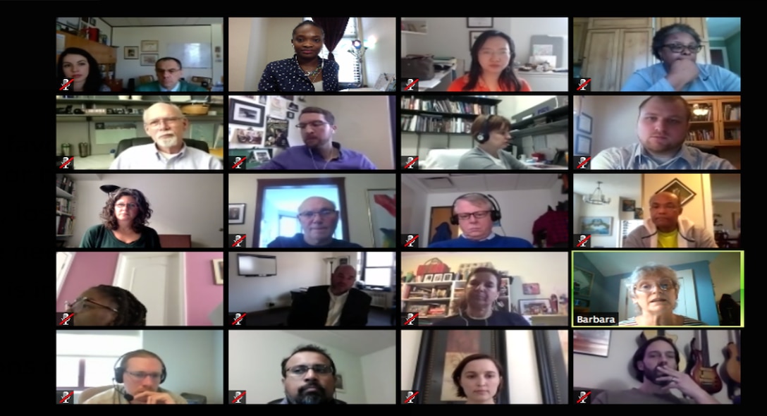 screenshot of 16 students listening to the instructor during a virtual class