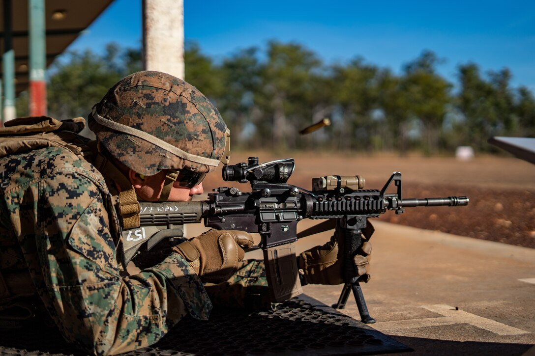 A U.S. Marine zeroes his rifle on Robertson Barracks, NT, Australia, July 14.