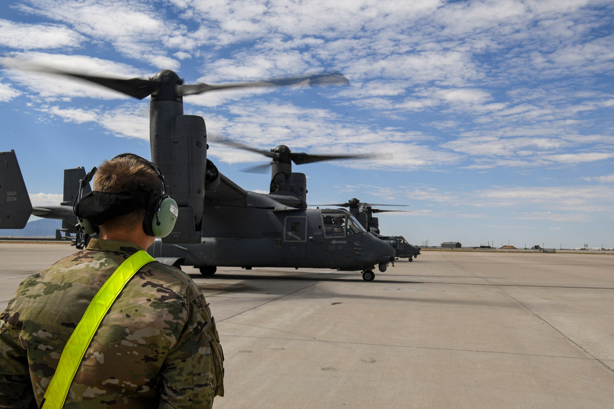 Maintainer awaits takeoff.