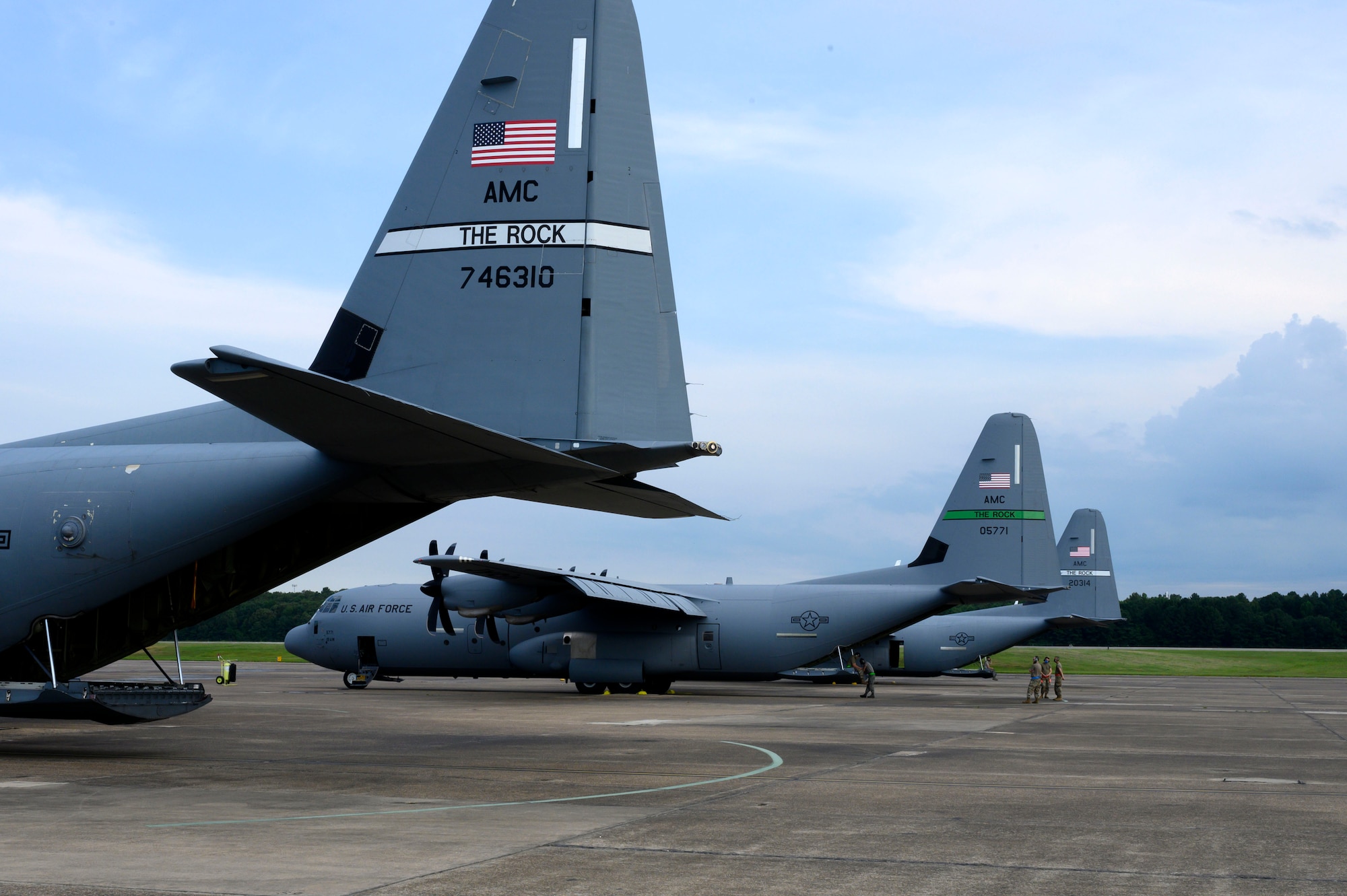 The C-130 community rewrote history July 14, successfully piloting the largest formation flight ever of C-130J Super Hercules aircraft in support of a Joint Forcible Entry exercise over Dyess Air Force Base and Big Bend, Texas.

In total, the “Herk Nation Stampede” featured a formation flight of 24 aircraft from the 317th Airlift Wing based at Dyess AFB and nine aircraft from the 19th Airlift Wing based at Little Rock AFB, Arkansas, besting the previous mark of 20 J-models set in 2013.