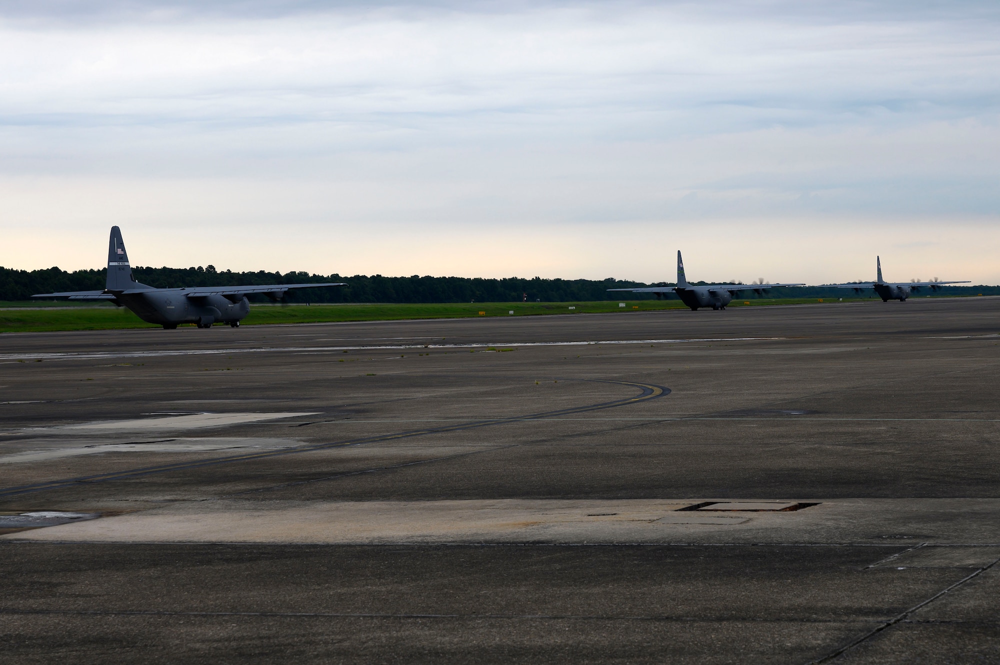 The C-130 community rewrote history July 14, successfully piloting the largest formation flight ever of C-130J Super Hercules aircraft in support of a Joint Forcible Entry exercise over Dyess Air Force Base and Big Bend, Texas.

In total, the “Herk Nation Stampede” featured a formation flight of 24 aircraft from the 317th Airlift Wing based at Dyess AFB and nine aircraft from the 19th Airlift Wing based at Little Rock AFB, Arkansas, besting the previous mark of 20 J-models set in 2013.