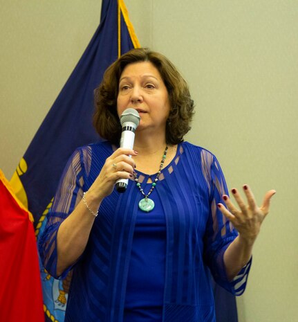 Leslie Krohn, chief communications officer and director of the Communications and Public Affairs Division at Argonne National Laboratory, Ill., discusses culture and communication with NWDC professionals and visitors.