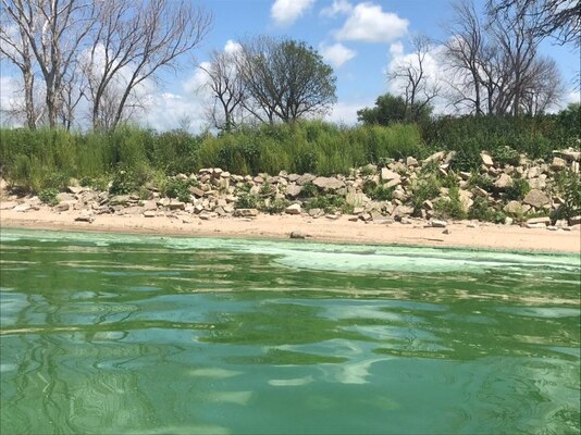 BGA warning issued for Zone C in Milford Lake



--
Photo provided by U.S. Army Corps of Engineers, Kansas City DIstrict.