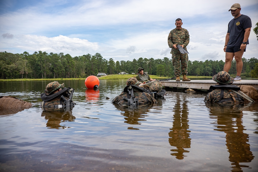3rd Force Recon Open Water Fin Training