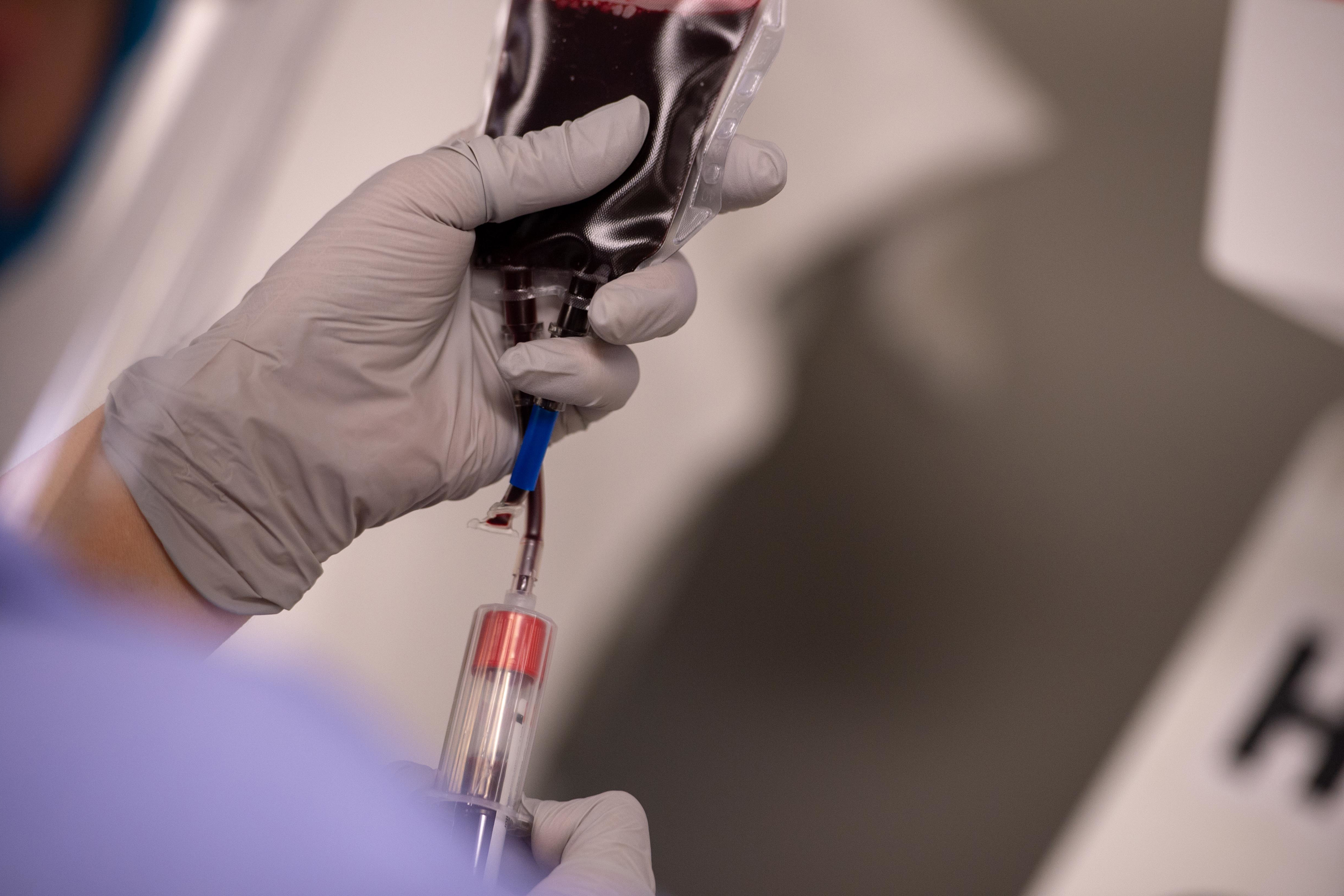 Lincoln Plasma Donation - w7pemo9