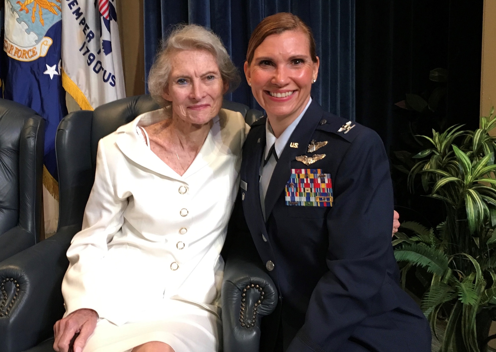 Col. Willis poses for a photo with her mother