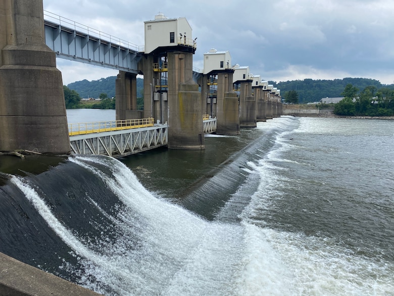 The U.S. Army Corps of Engineers Pittsburgh District is advising mariners of Emsworth primary lock chamber closure.