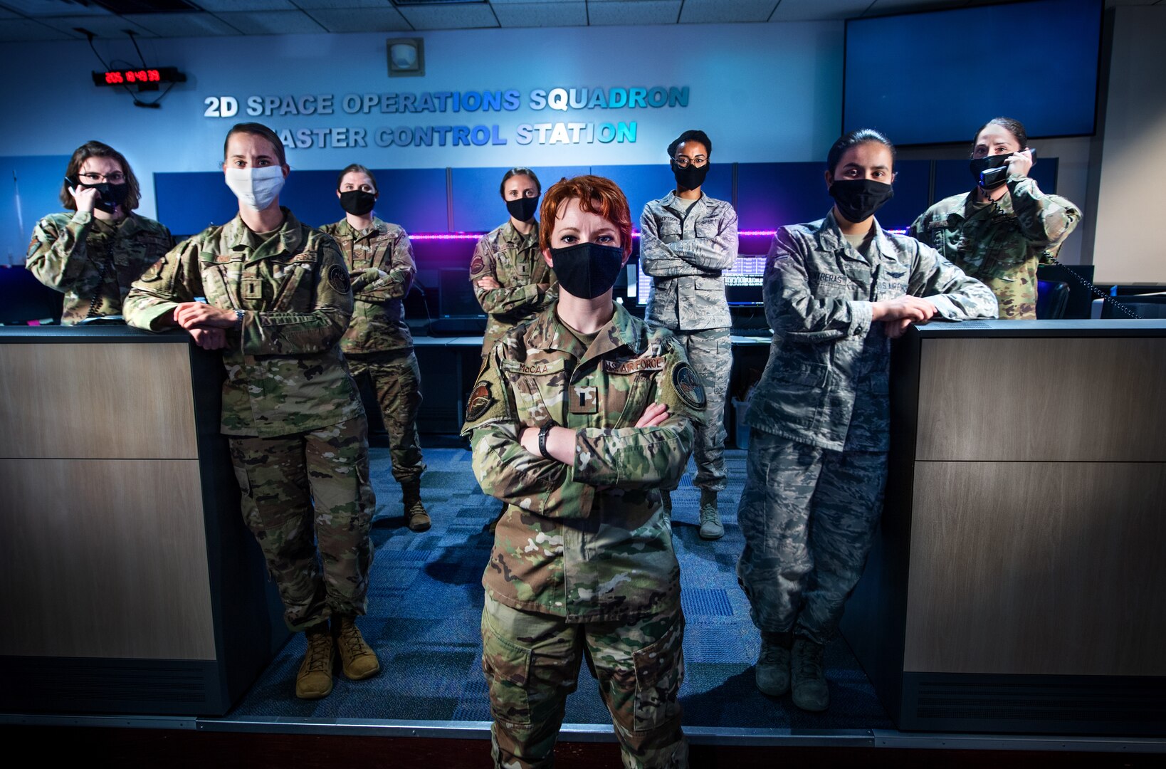 Space Force Pourquoi Sa Femme Est En Prison Space Force makes history with all-female 2 SOPS crew > Washington
