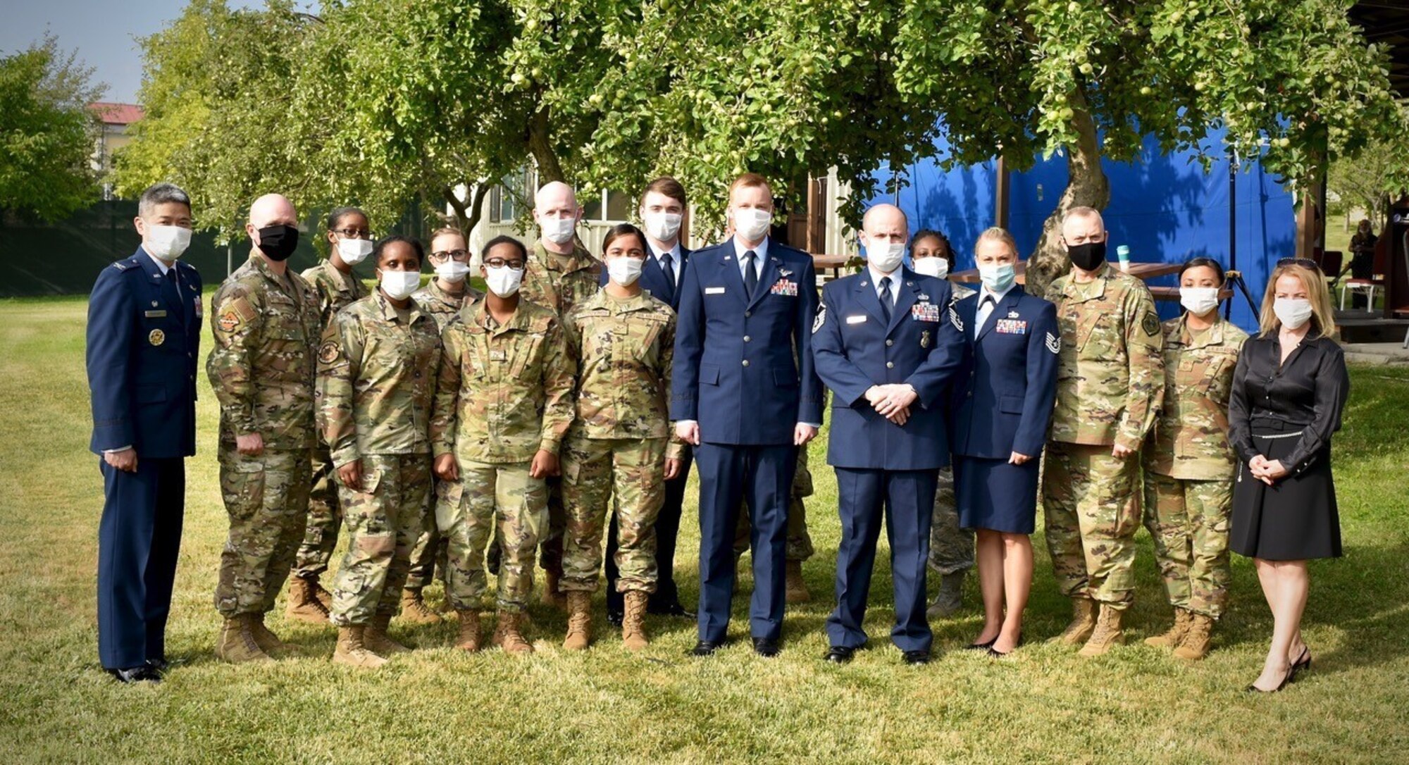 Group photo of Airmen at a change of command