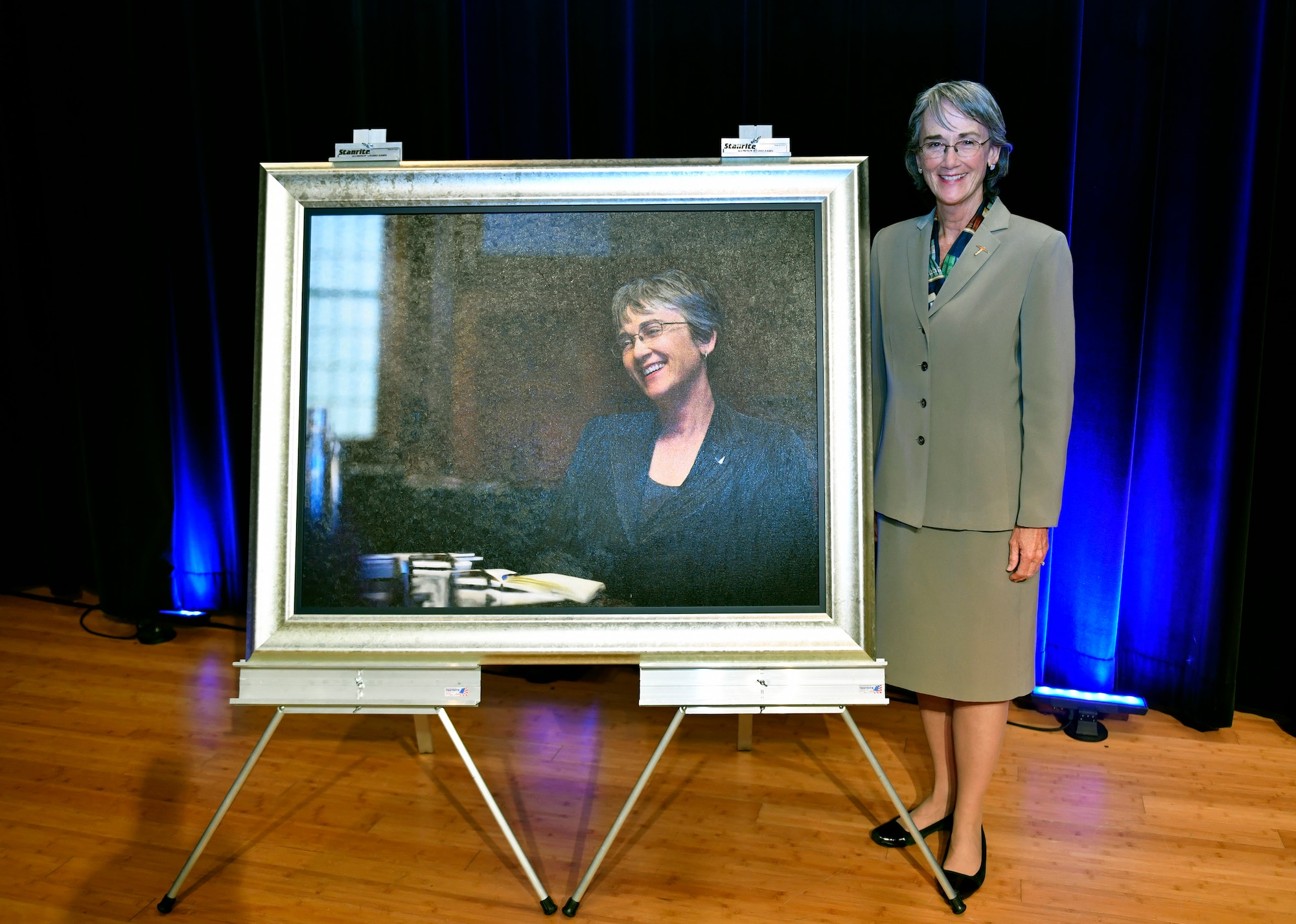 Former Secretary of the Air Force Heather Wilson poses next to her official portrait after the unveiling ceremony at the Pentagon in Arlington, Va., July 28, 2020. (U.S. Air Force photo by Wayne Clark)