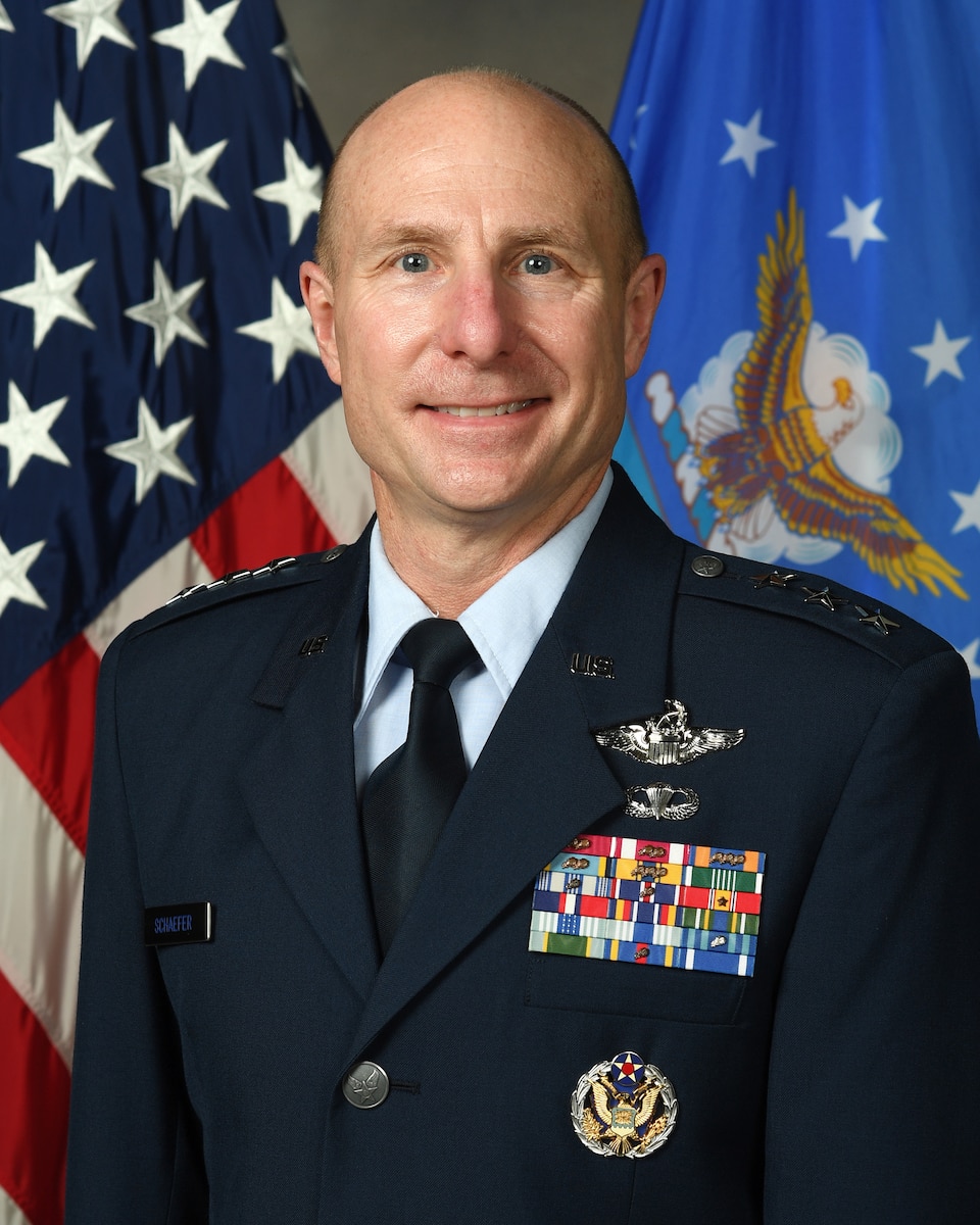 This is the official portrait of Lt. Gen. Carl E. Schaefer.