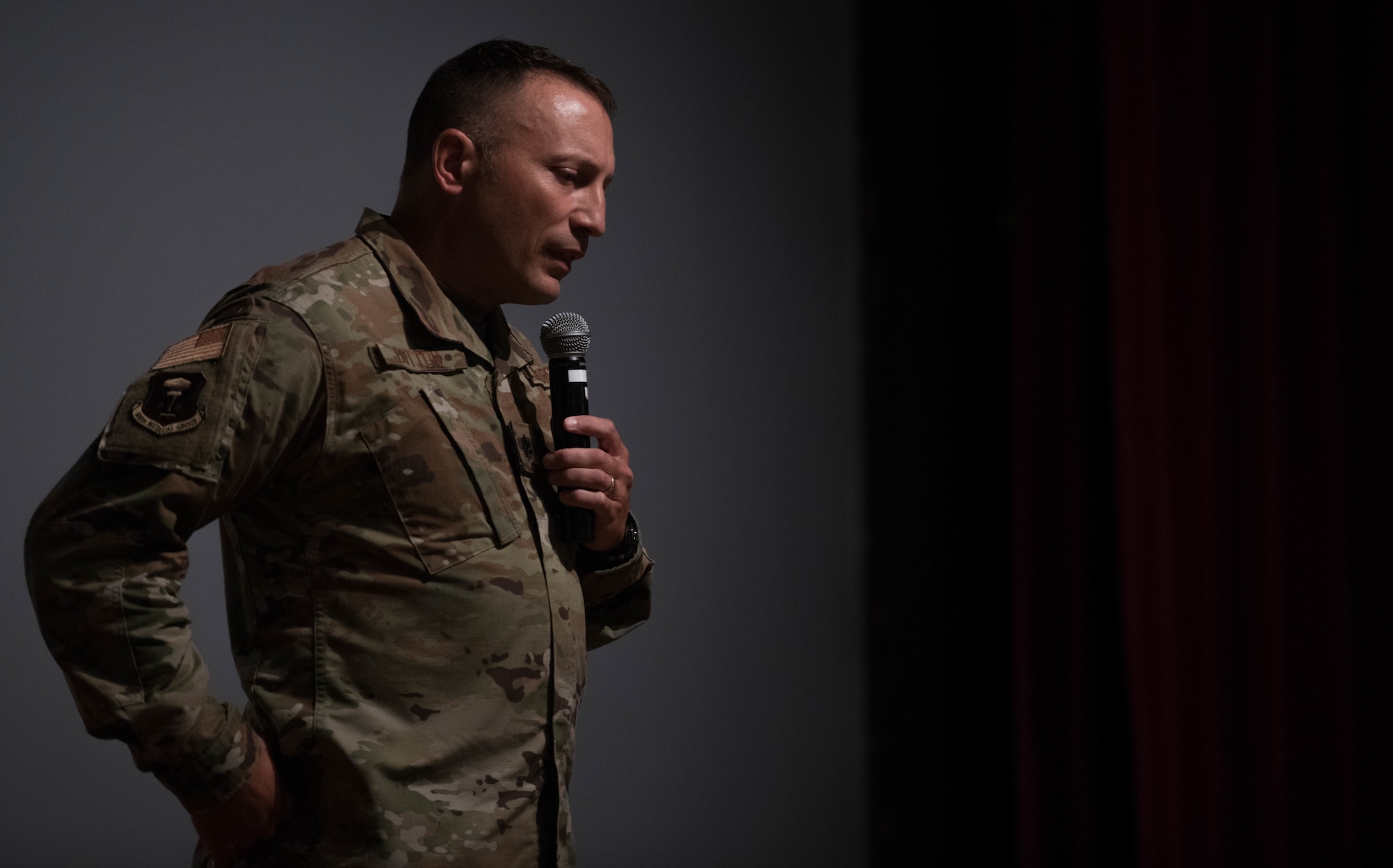 U.S. Air Force Lt. Col. (Dr.) Christopher Button, 509th Mental Health Flight commander, speaks at an event highlighting the effects of sleep deprivation on mental health at Whiteman Air Force Base, Missouri, July 17, 2020. The event discussed the connection between a proper sleep schedule and its benefits to mental health. (U.S. Air Force photo by Senior Airman Thomas Johns.)