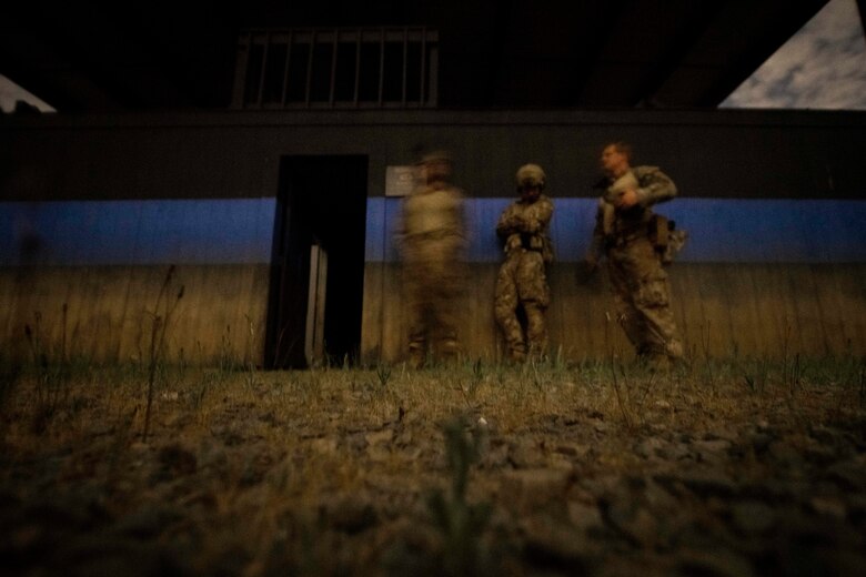 EOD conducts multi-day field training exercise