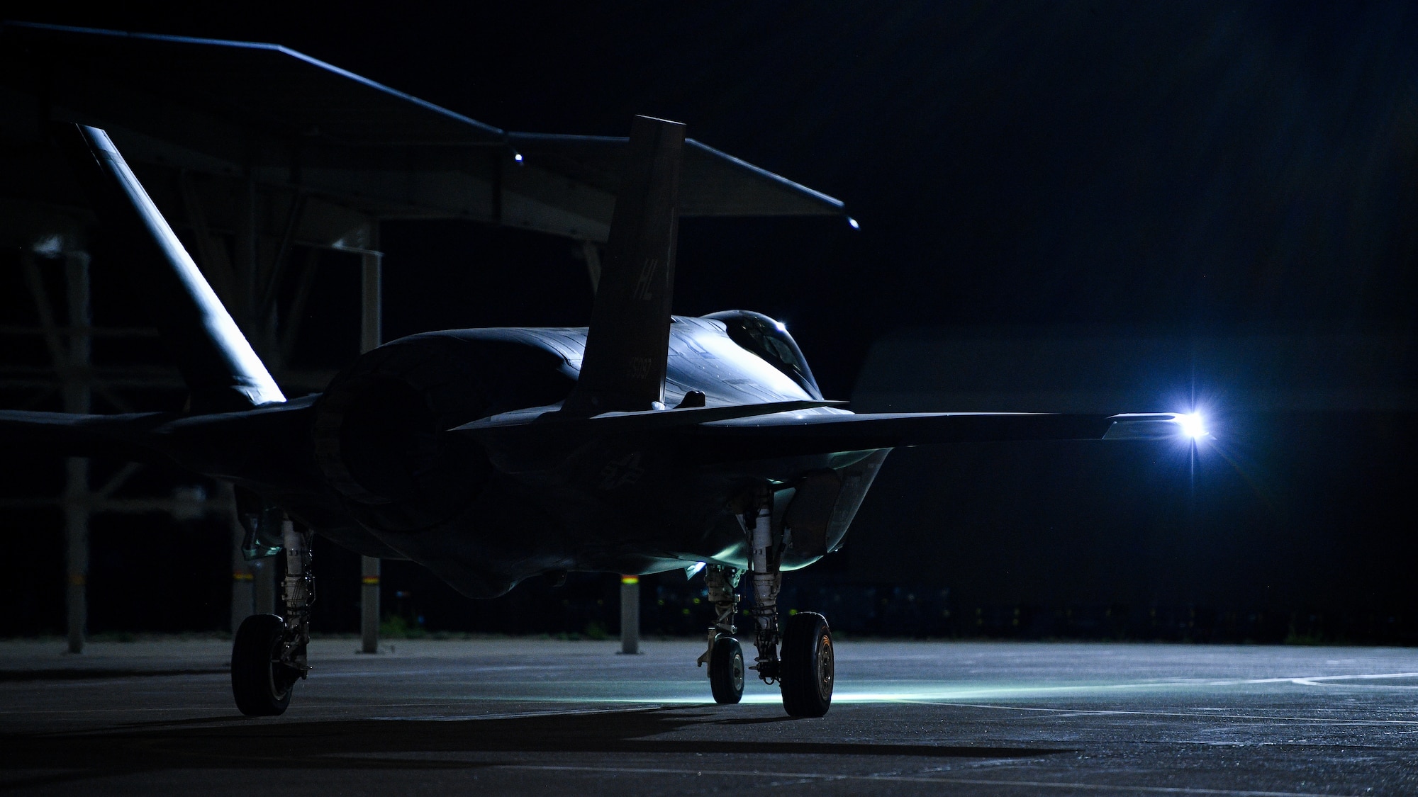 A photo of the 421st Fighter Squadron deployment to the Middle East.