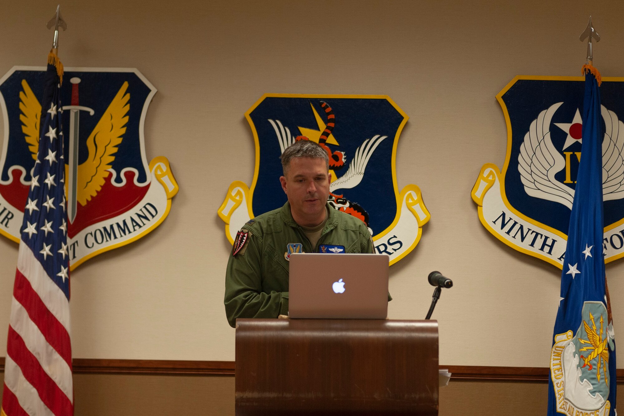 Photo of Col. Walls making closing remarks