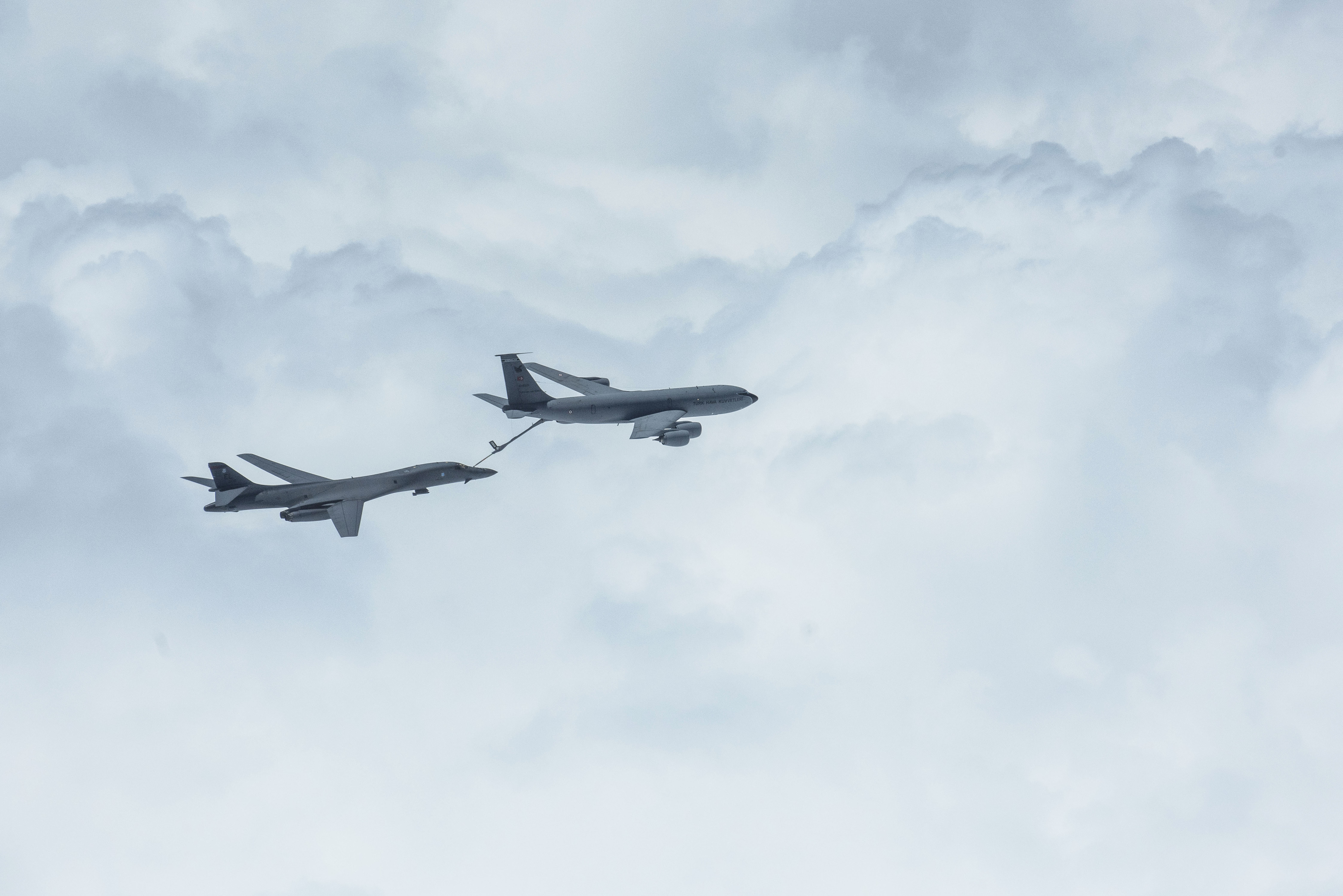 マンウィズ MWAM MISSION REFUELING LONG T Aerial refueling: Backbone of long-range Bomber Task Force
